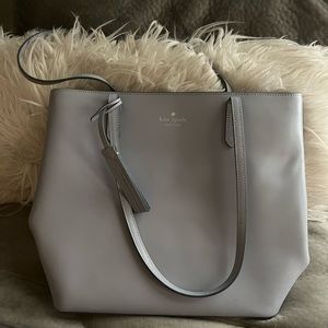 Medium /large Kate spade tote. Never used.